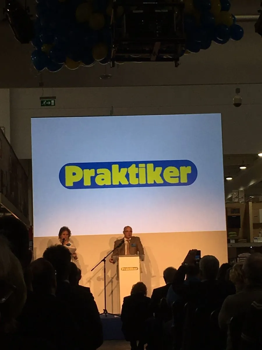 Megnyílt a Praktiker Új Áruháza