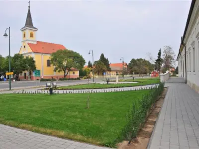 Kerti - és járdaszegély